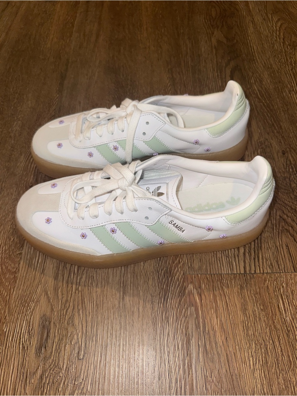 Adidas - Picture 4 of 8